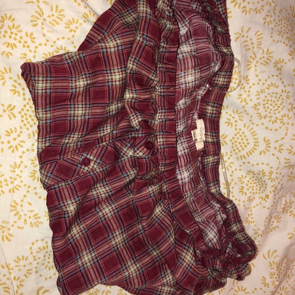 Top - Picture 2 of 3